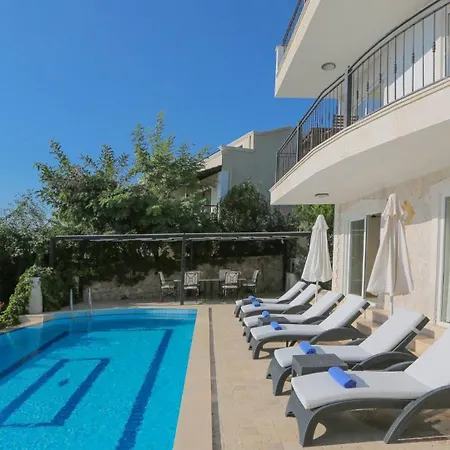 3 Bedroom - 2666 Willa Kalkan